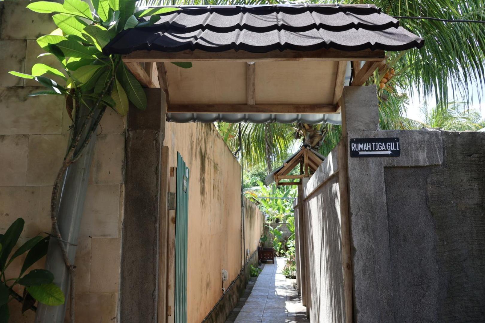 Rumah Tiga Gili กิลิไอร์ ภายนอก รูปภาพ